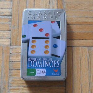 Dominos set with box